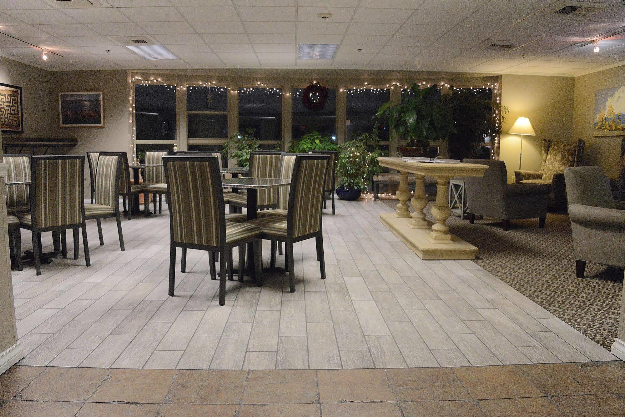 瑞芙萨吉麦迪逊酒店 斯波坎 外观 照片